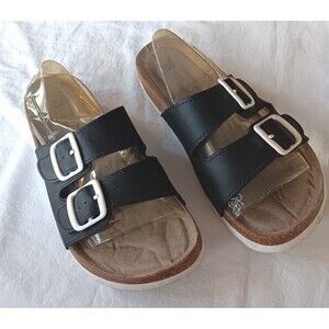 White Mountain Leather Sandals 9M Helga Flat Black White Buckles